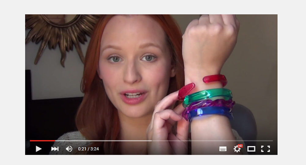 Beauty & StyleAugust 24, 2015 How To Make Bracelets From Toothbrush