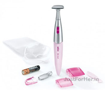 Braun Female Groomer